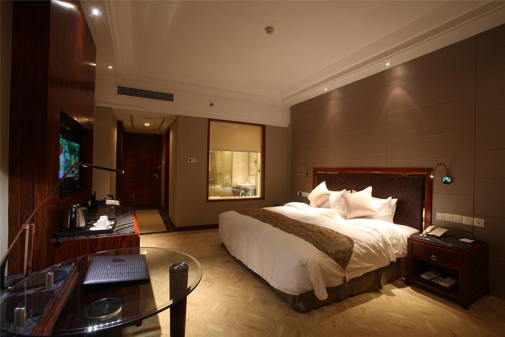 Best Western Shine Glory Hotel Wuhu Room photo