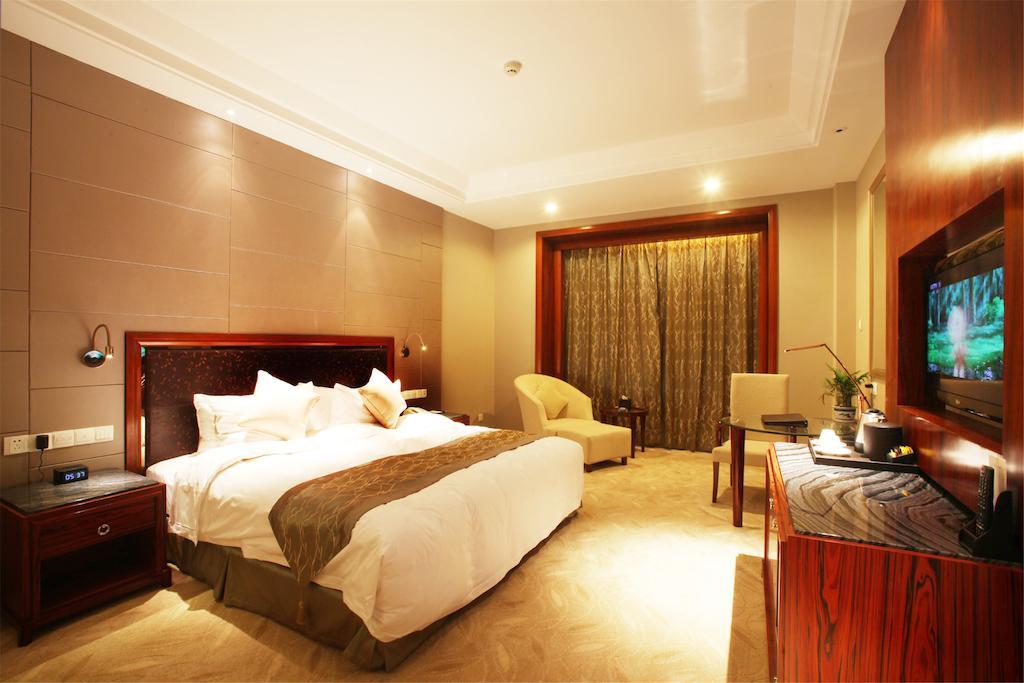 Best Western Shine Glory Hotel Wuhu Room photo